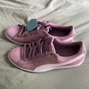 NWT puma sneakers